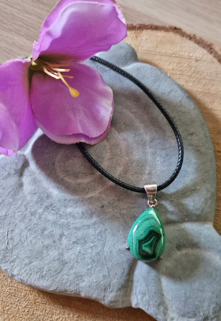 Pendentif En Malachite Plaqué Argent - Pierre Naturelle Verte, Lot N°1 Avec Un Cadeau
