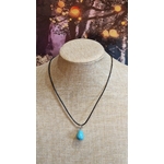 pendentifgouttehowlitebleueface