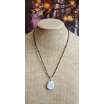 pendentifgalethowliteface