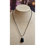 pendentifpierrerouleeoeildefauconface