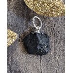 pendentifpierrebrutespinellenoire101