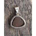 pendentif-argent-grenat-brut-arriere-95edos