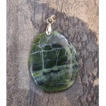 pendentif-galet-jade-canadien-t2-105
