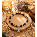 bracelet-triskel-oeil-de-tigre-et-obsidienne-oeil-celeste-ambiance-19e