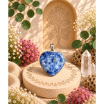pendentif-sodalite-coeur-presentation