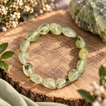 bracelet-jade-prehnite-mini-pierres-roulees-serenite-et-renouveau