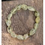 bracelet-jade-prehnite-mini-pierres-roulees-serenite-et-renouveau1