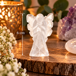 ange-en-cristal-de-roche-gardien-de-lumiere-et-de-clarte-a-dimensions