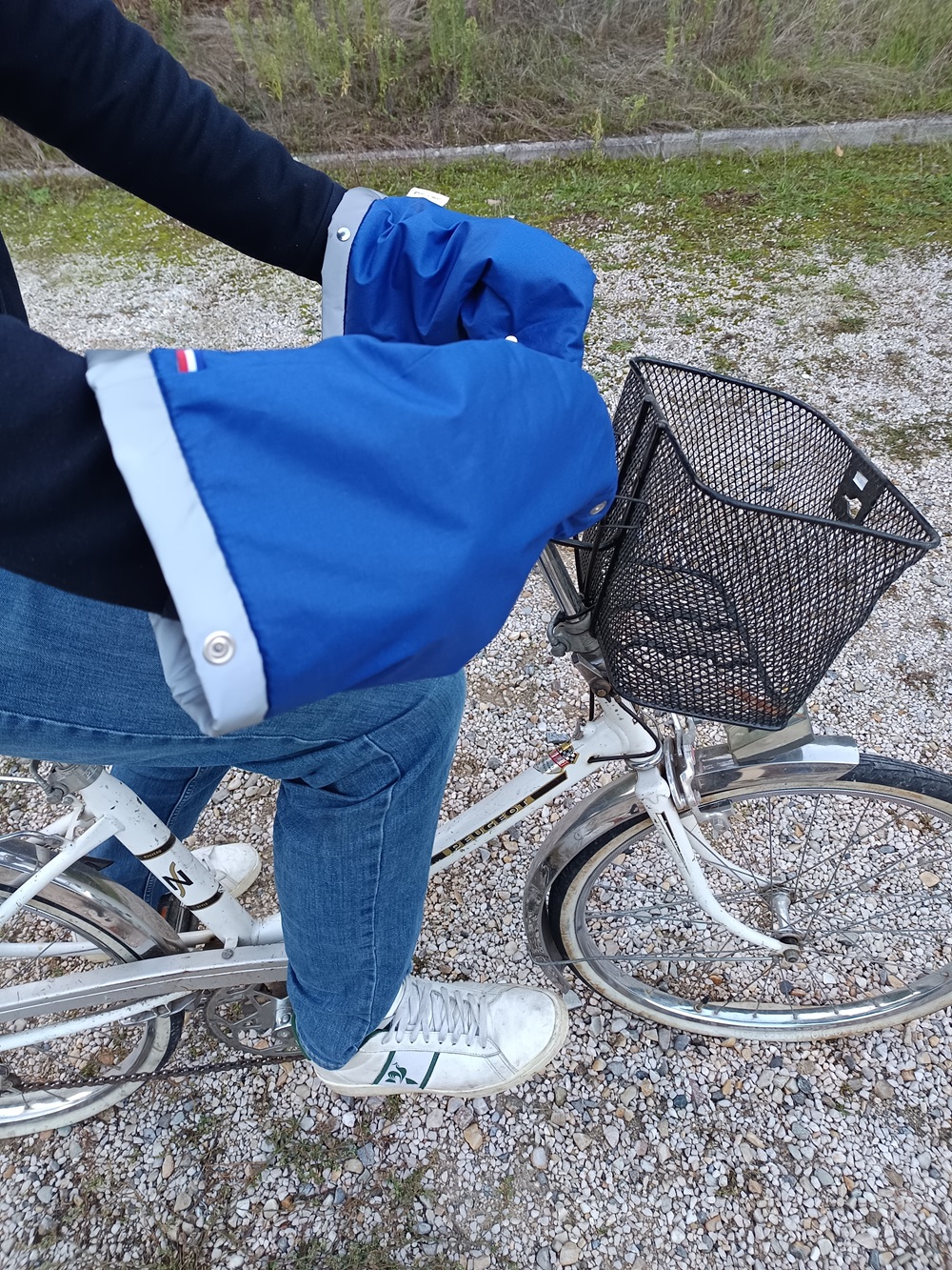 SUZON-manchon-de-guidon-velo-bleu-electrique