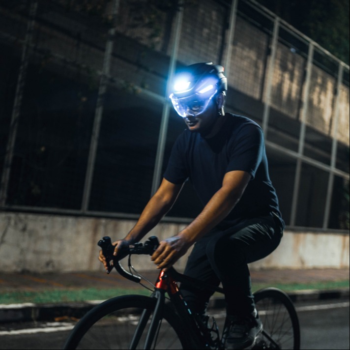 casque-lumos-ultra-e-bike-porte