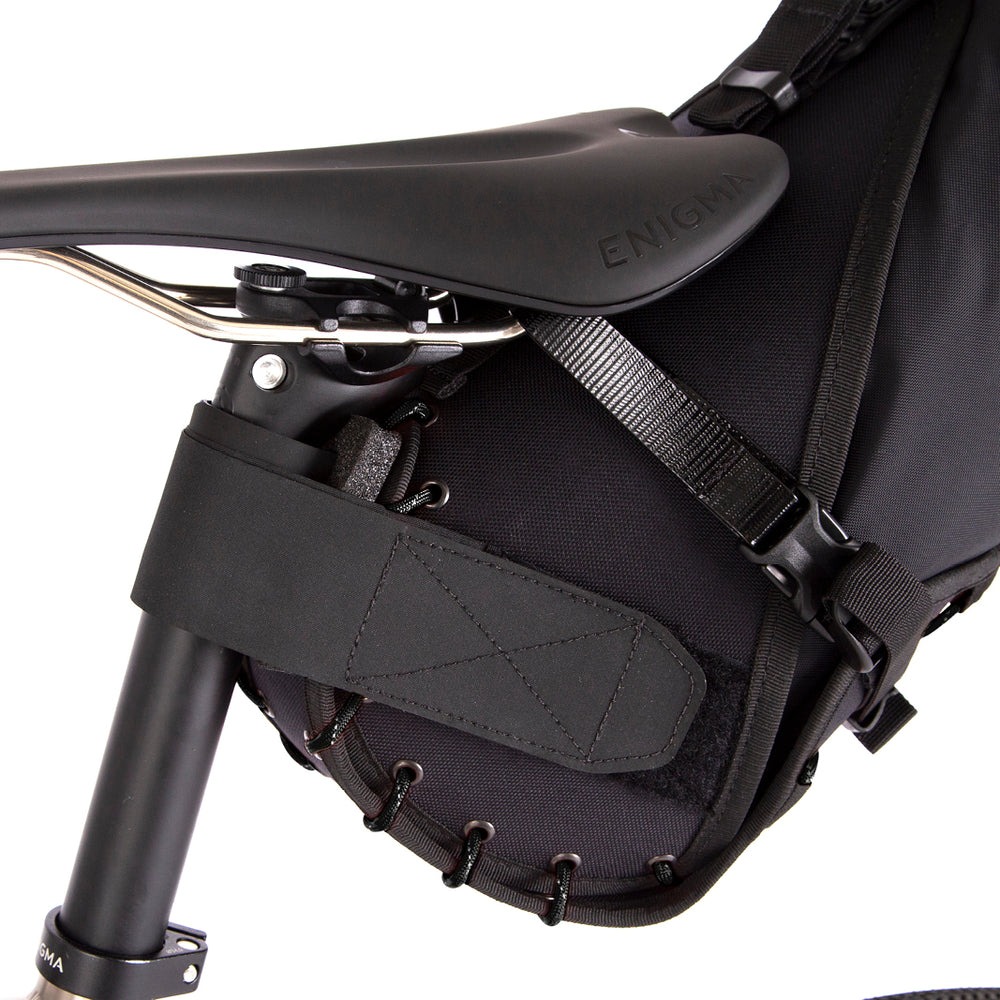 restrap-saddle-bag