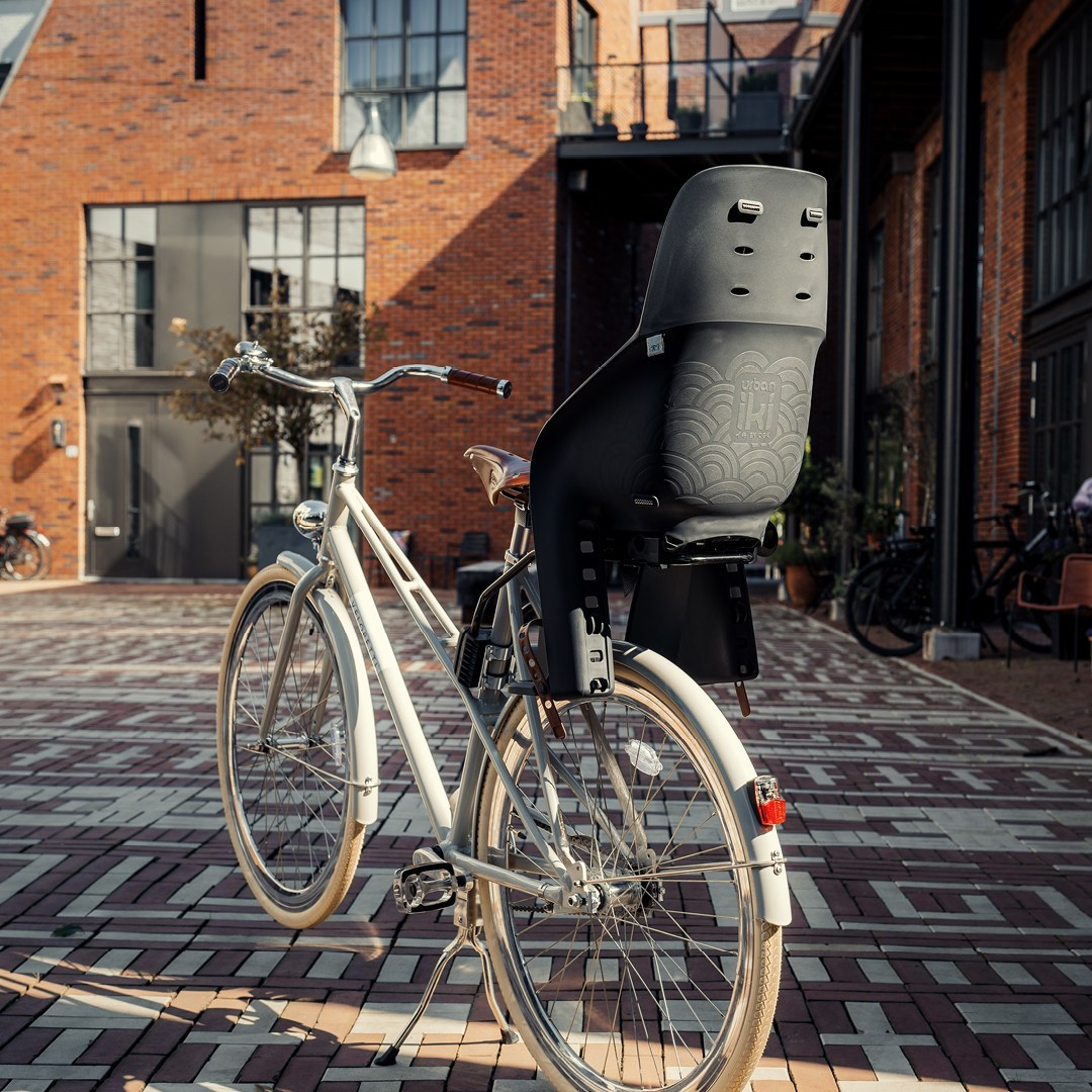 siege-velo-fixation-tube-selle-urban-iki