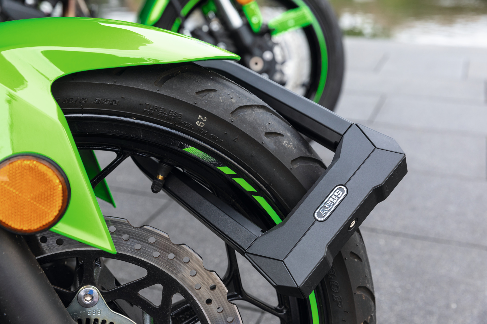 antivol-resistant-meuleuse-moto-super-extreme