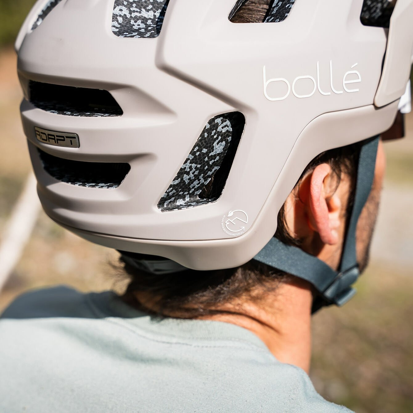 casque-de-velo-bolle-gris