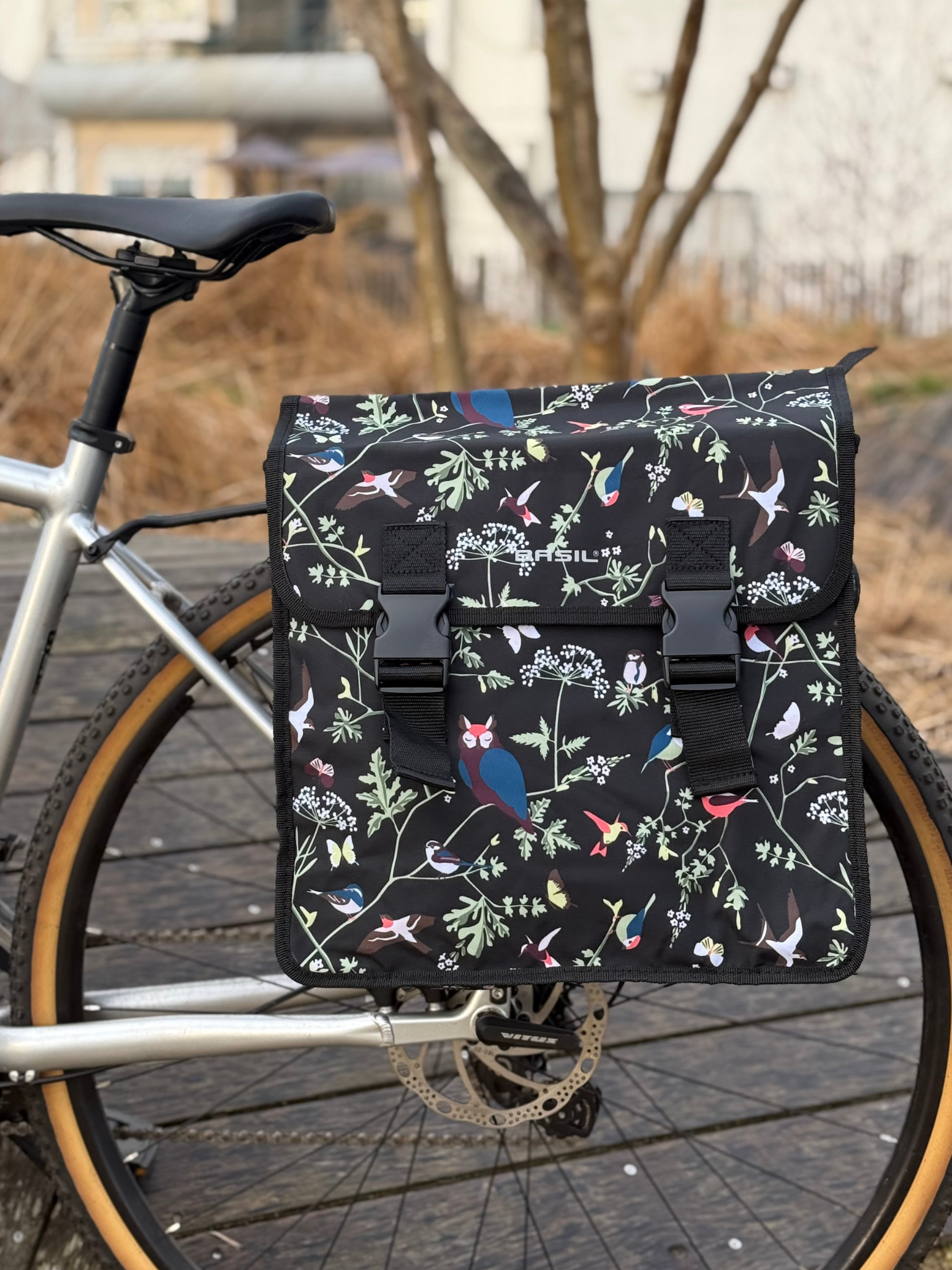 Sacoches Wanderlust Fleurs 35L