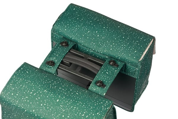 double-sacoche-basil-arriere-verte