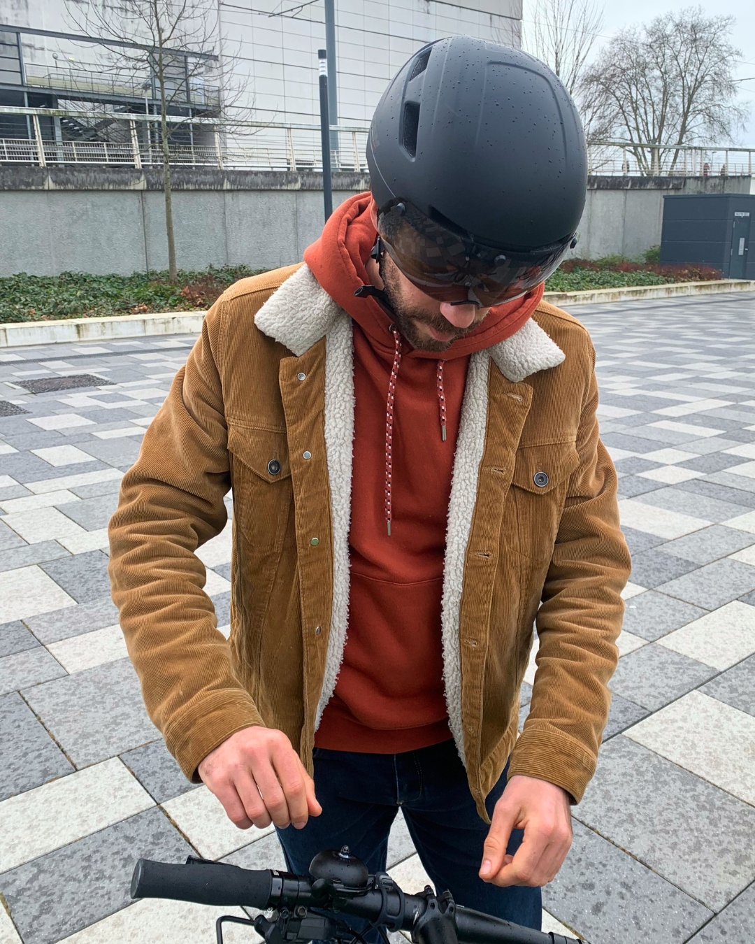 casque-cgm-a-visere-rapport-qualite-prix