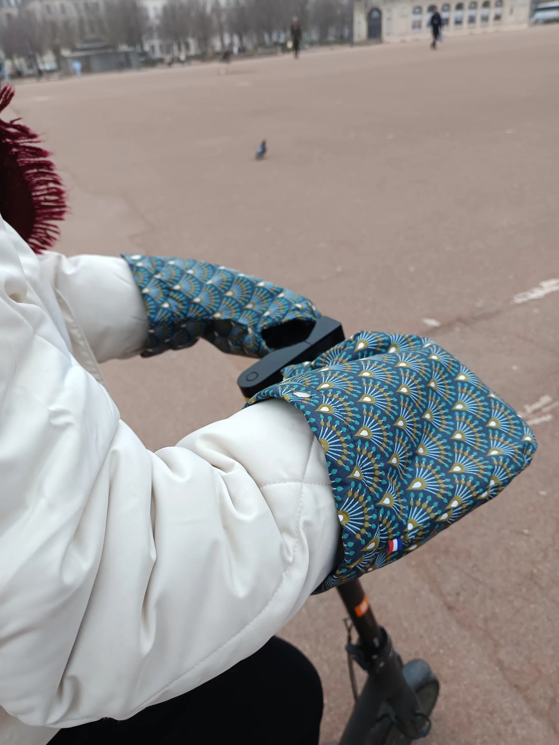 Protege-main-trottinette -electrique