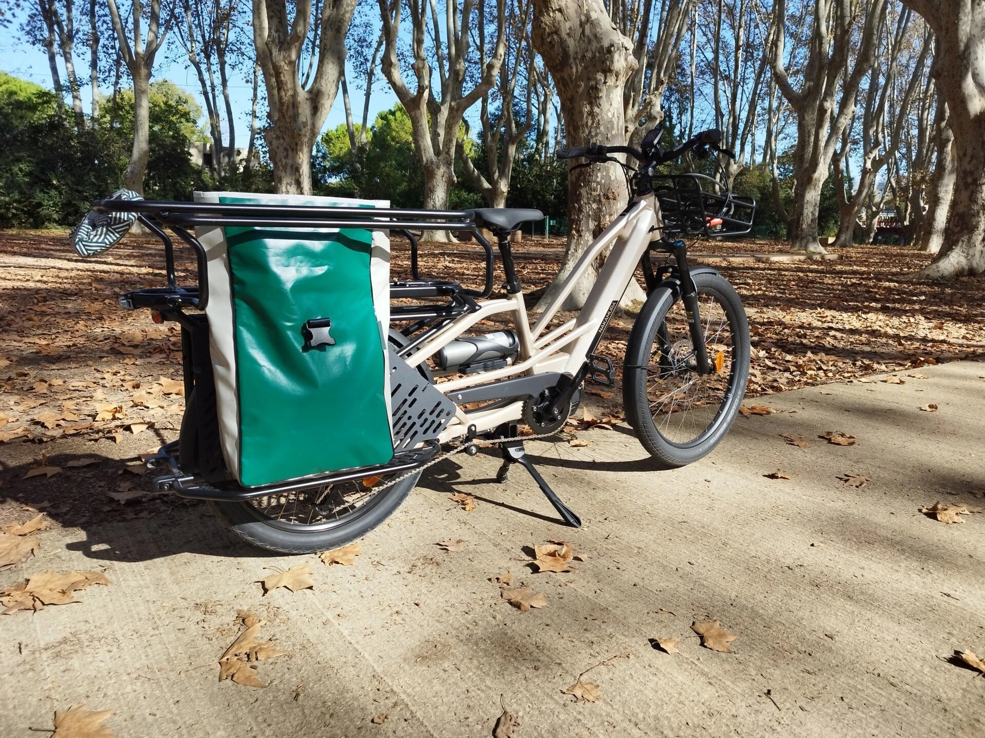 sacoche-bicolore-velo-longtail-francaise