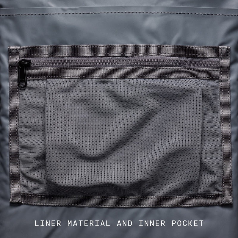 chrome-barrage-cargo-bag-interieur