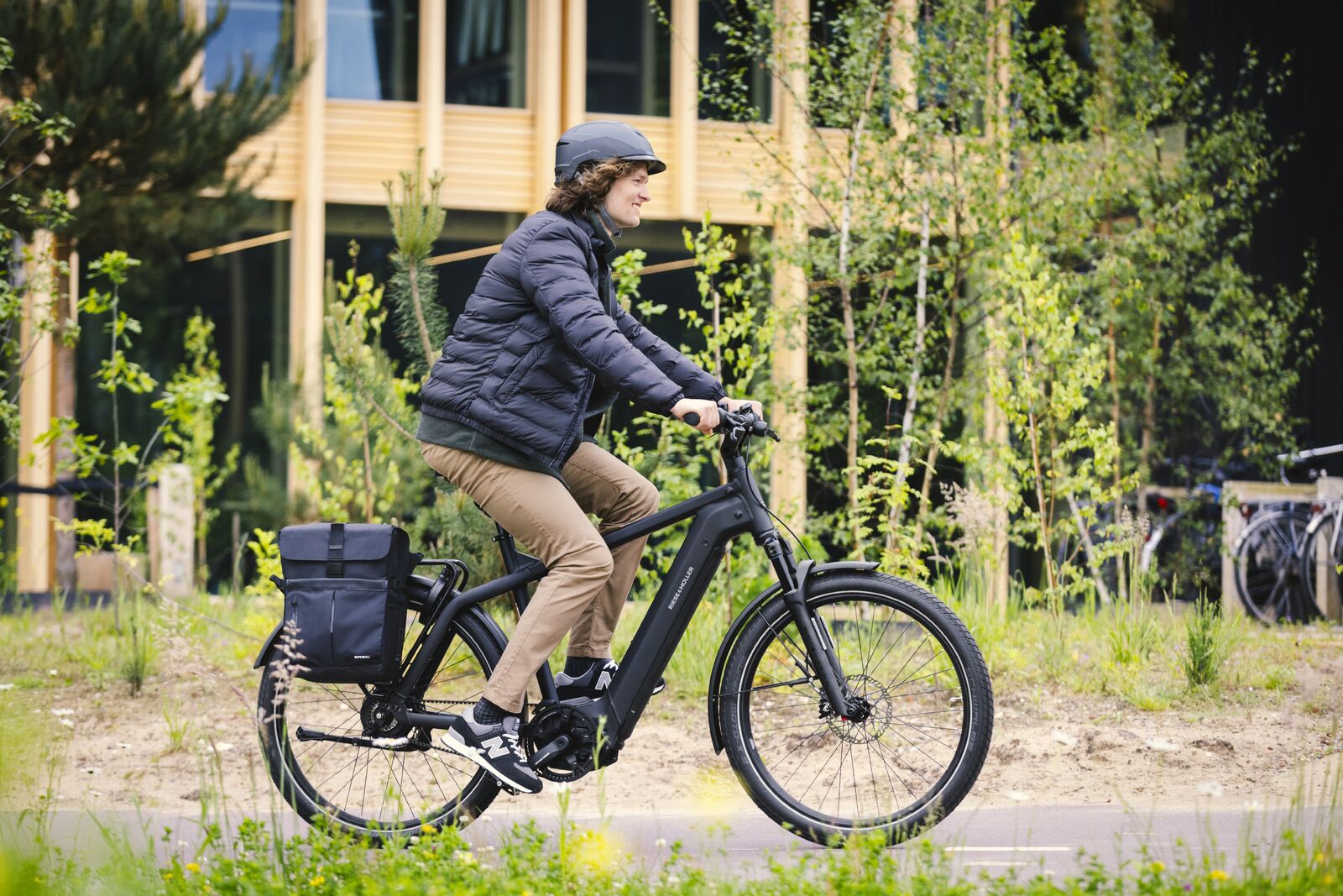 BASIL_MOVE_SINGLE-pannier