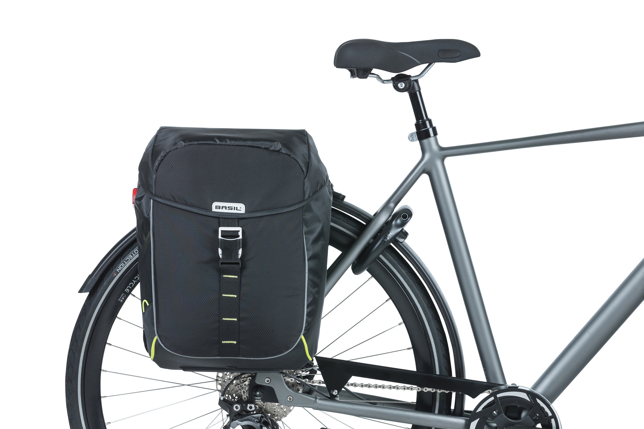 basil-miles-bicycle-double-bag-34-liter-black