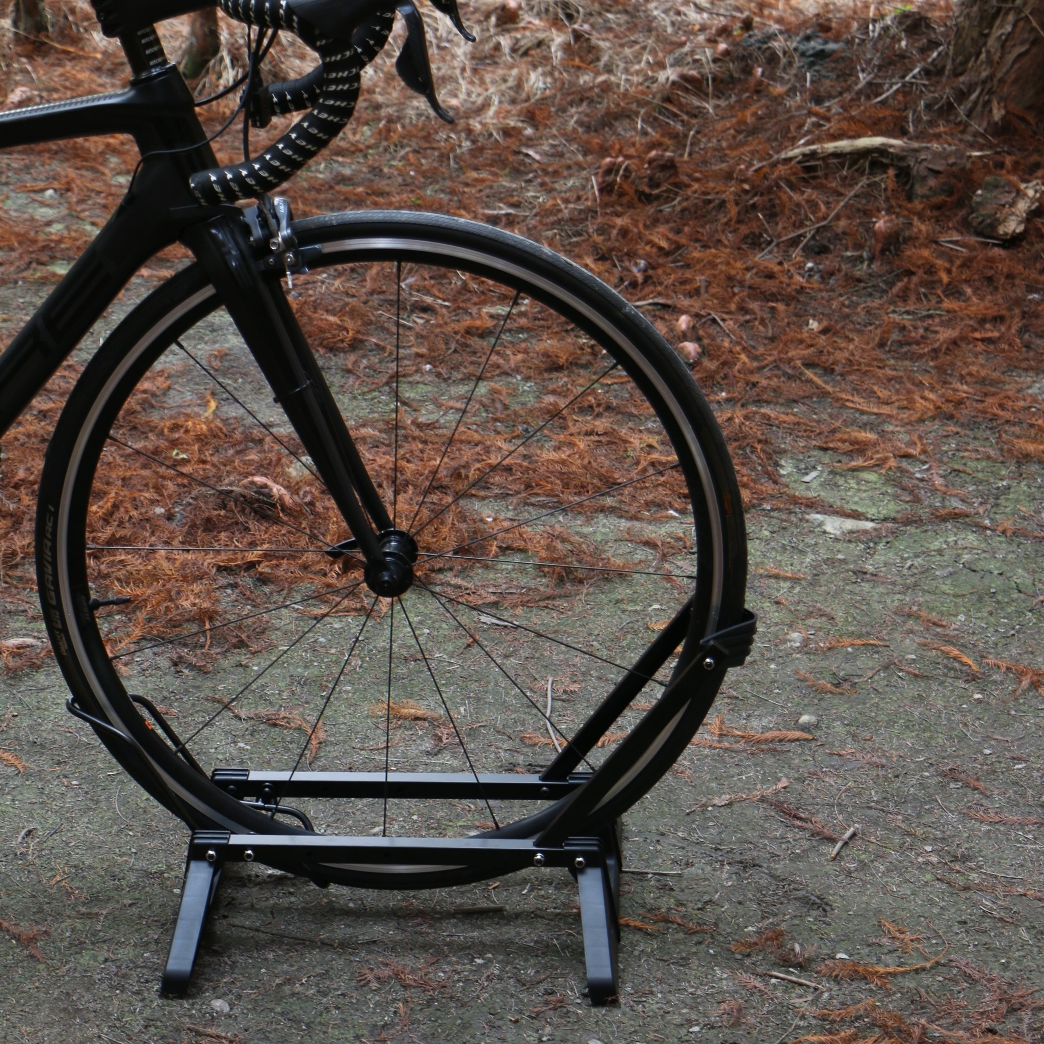 SUPEr-b-presentoir-velo