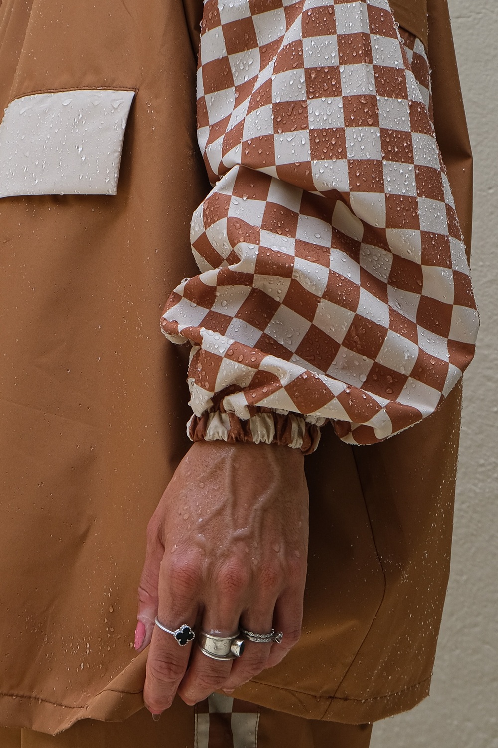 poule-party-damier-marron