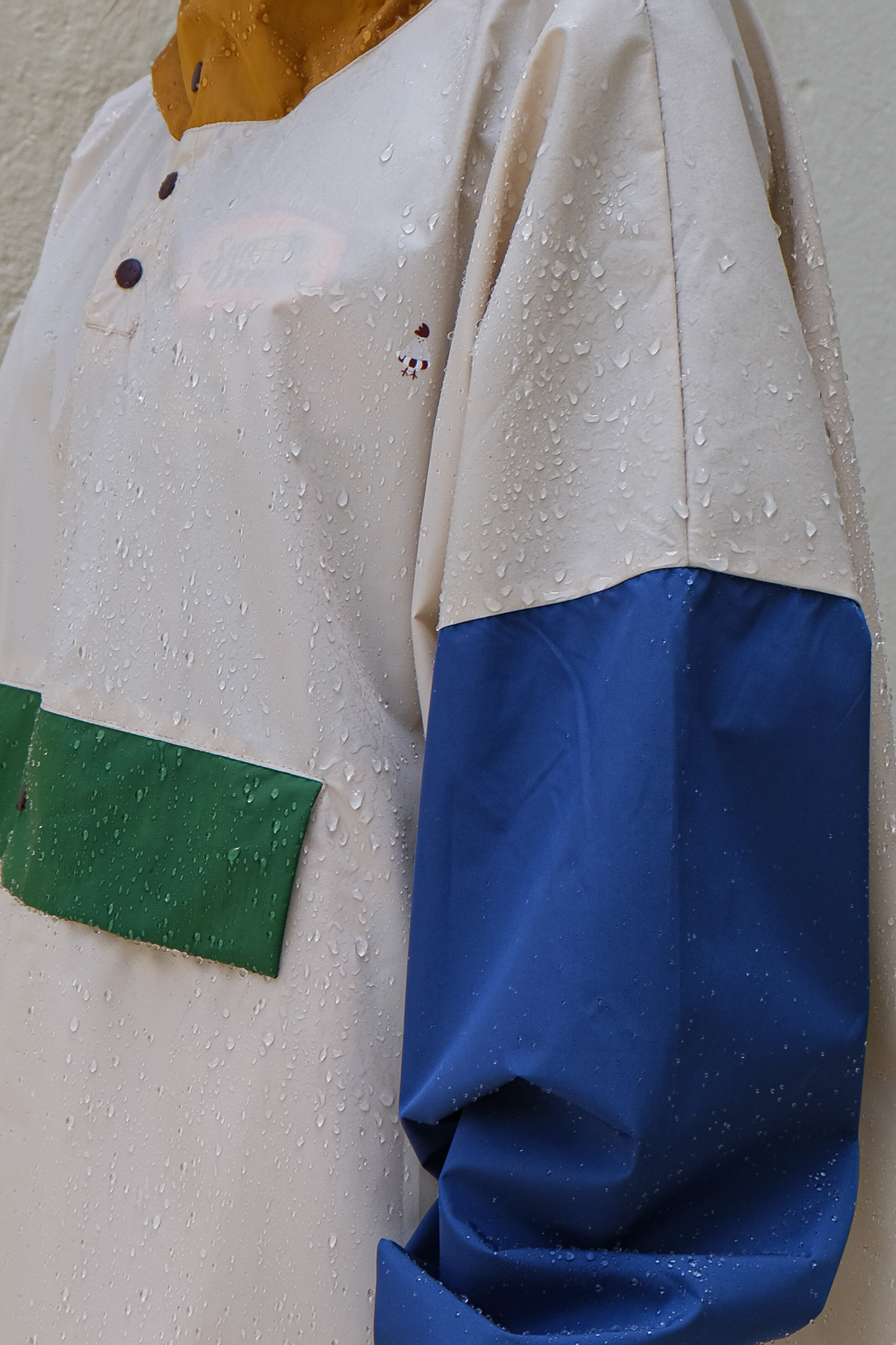impermeable-poncho-blanc-velo