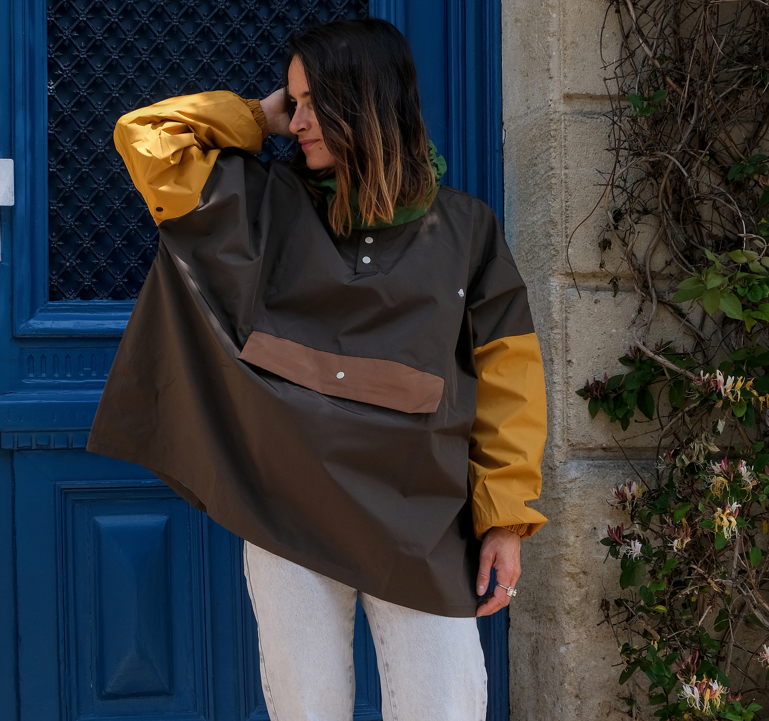 poncho-facile-a-enfiler-velo-kaki