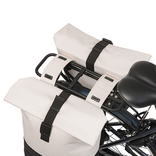 sacoches-doubles-cove-blanc-noir-fixation-porte-bagage