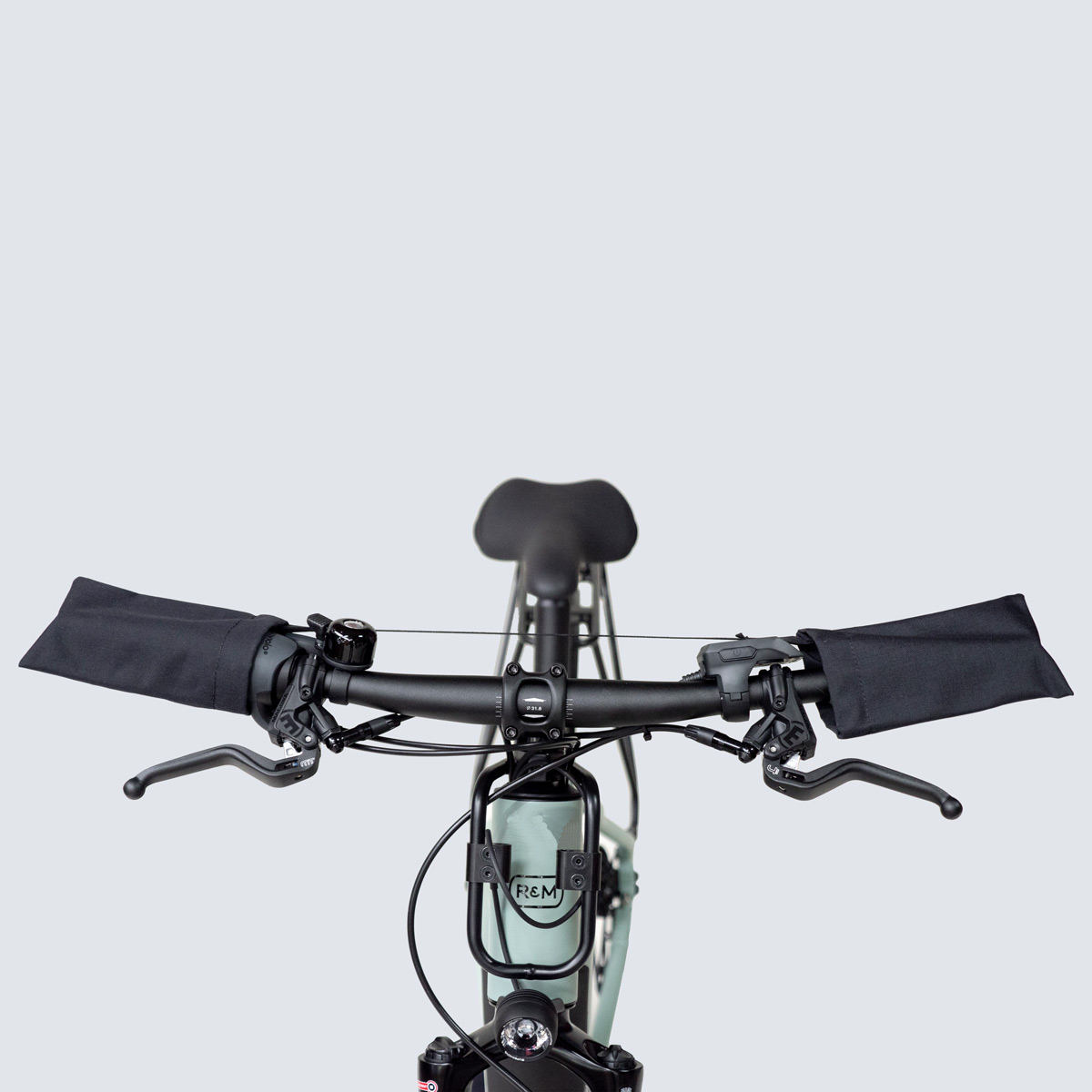 FAHRER-Berlin-lenkerschutz-fahrrad2-200-GFS-GFS