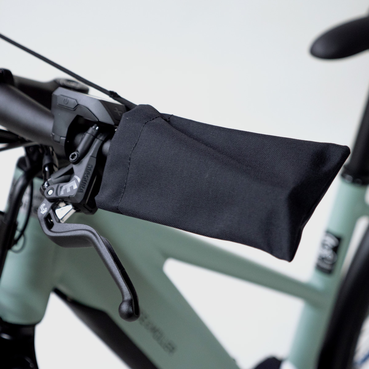 FAHRER-Berlin-lenkerschutz-fahrrad4-200-GFS-GFS