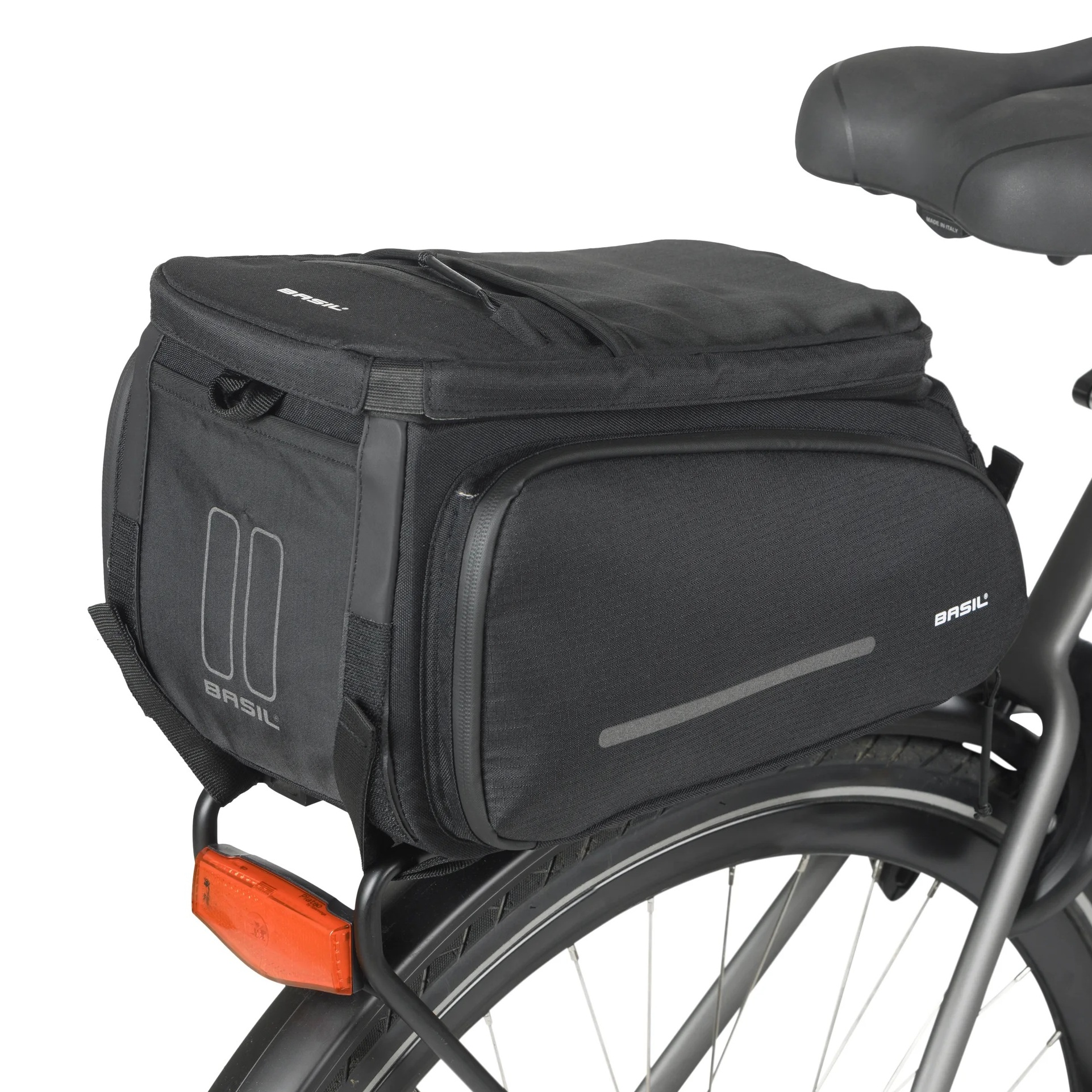 18436 Basil Move trunkbag black_12-preview