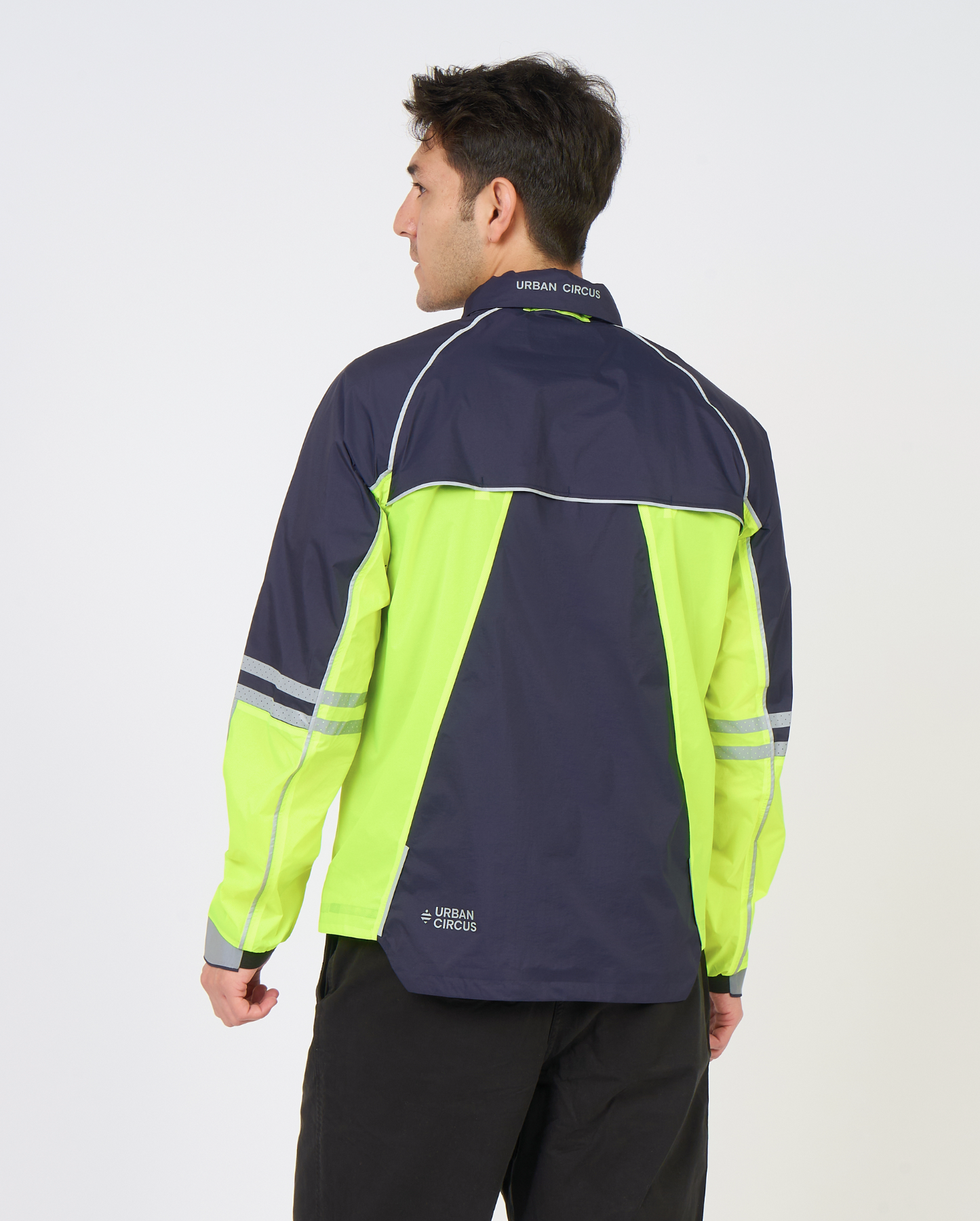 coupe-vent-velo-route-respirant-fluo-impermeable-homme