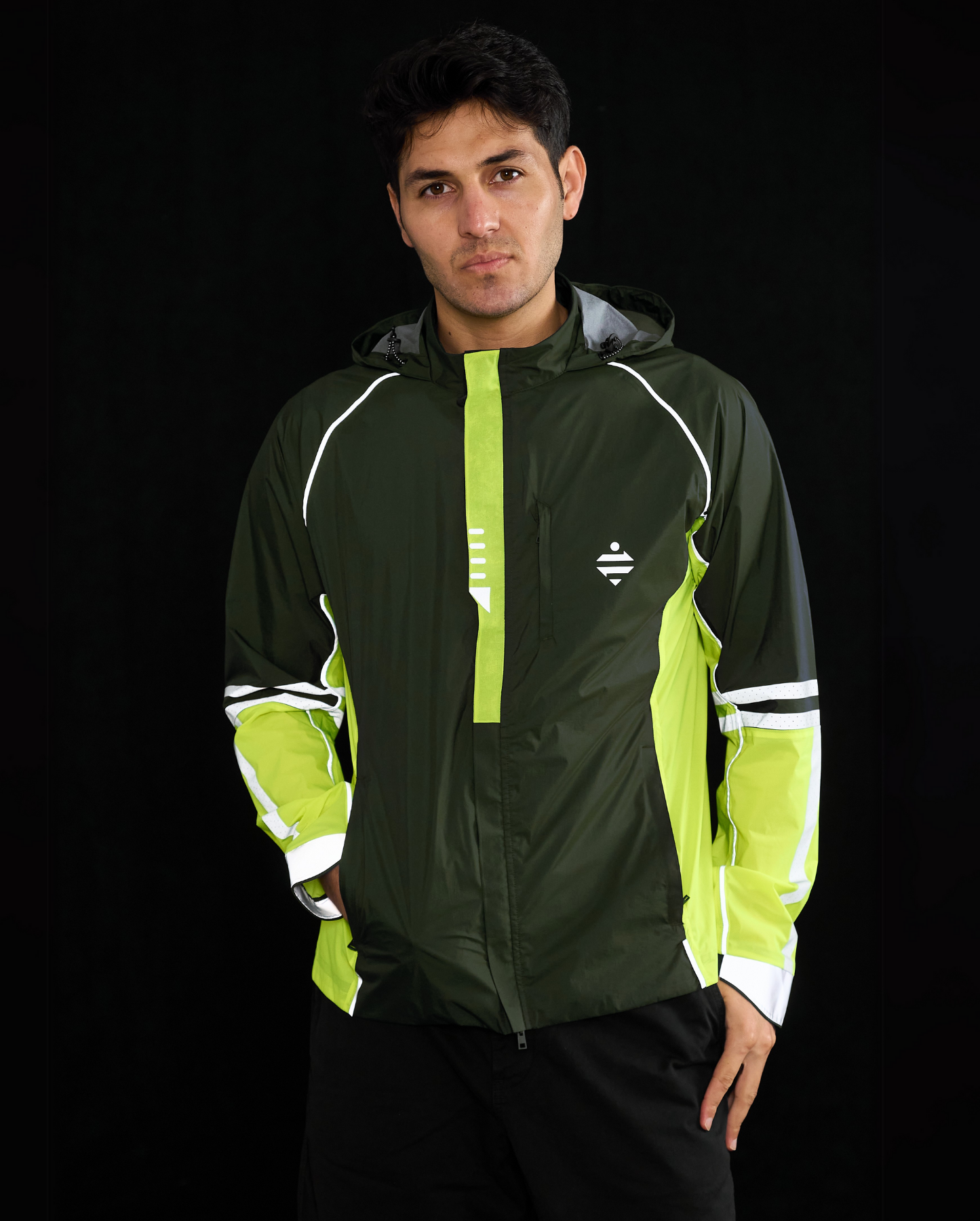 escapade-veste-legere-kaki-vert-nuit-face-homme