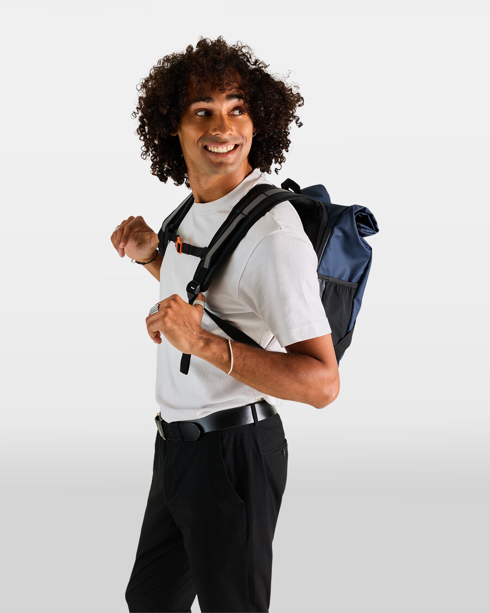 sac-a-dos-ucrr-medium-bleu-motif-splash-homme-impermeable-velo-ville