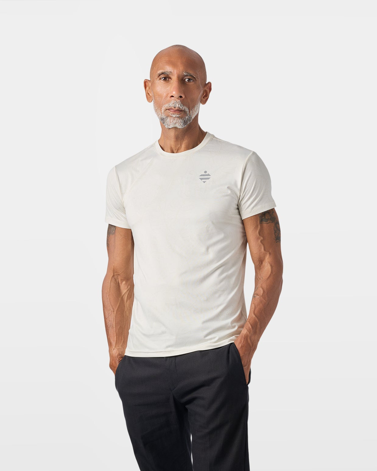 tshirt-sport-respirant-aerotech-blanc-motif-jungle-homme-urban-circus