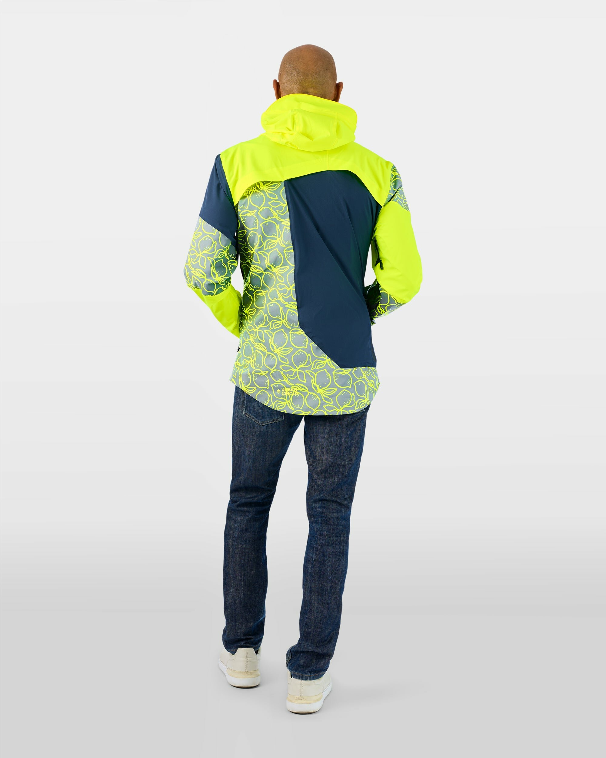 repop-light-veste-legere-securite-velotaf-jaune-fluo-motifs-citron-respirante-homme-dos
