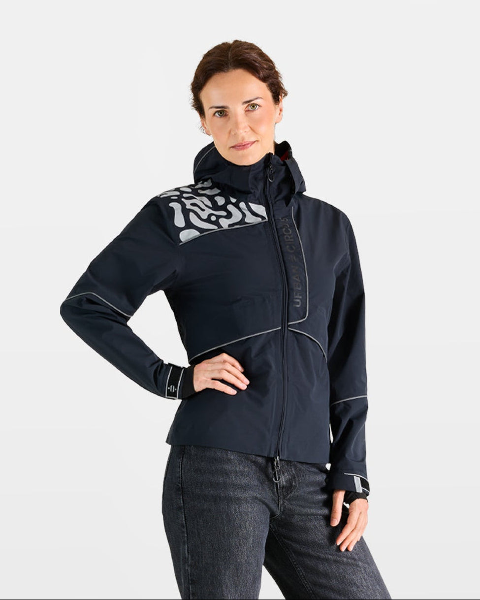 veste-legere-respirante-impermeable-bvouac-3-en-1-noire-motif-splash-femme-velotaf