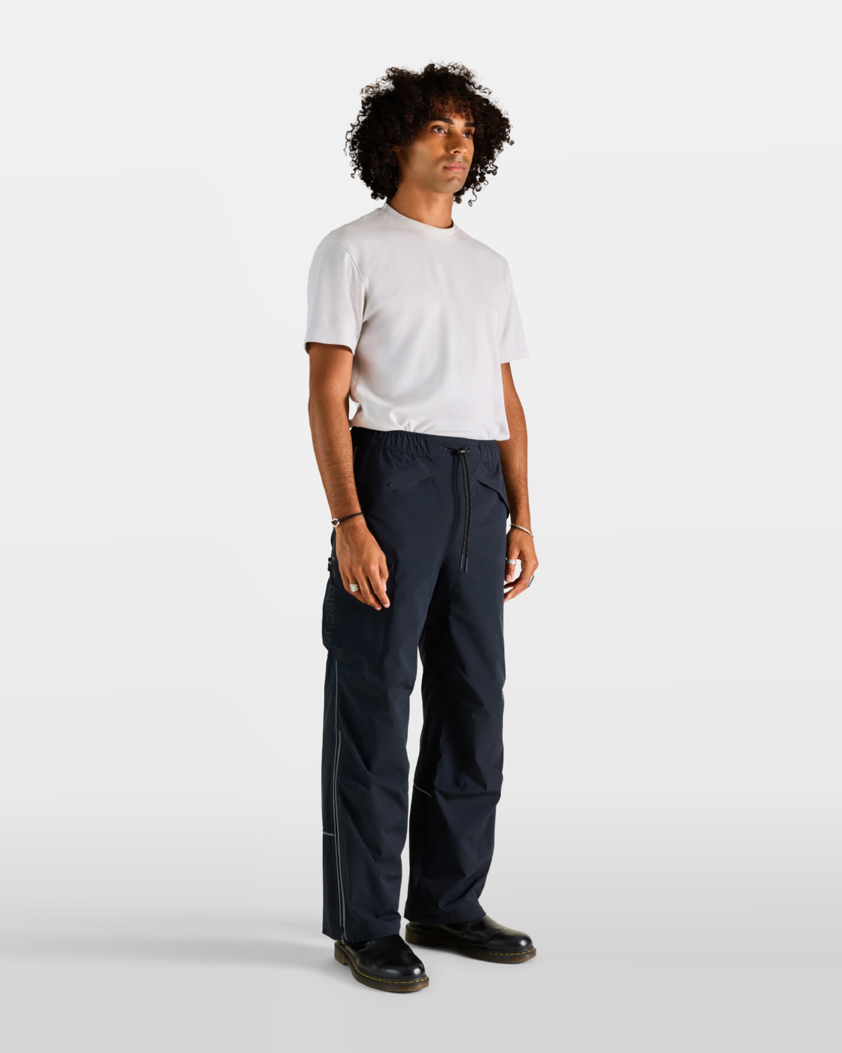 pantalon-de-pluie-technique-respirant-bvouac-noir-velo-ville-urban-circus