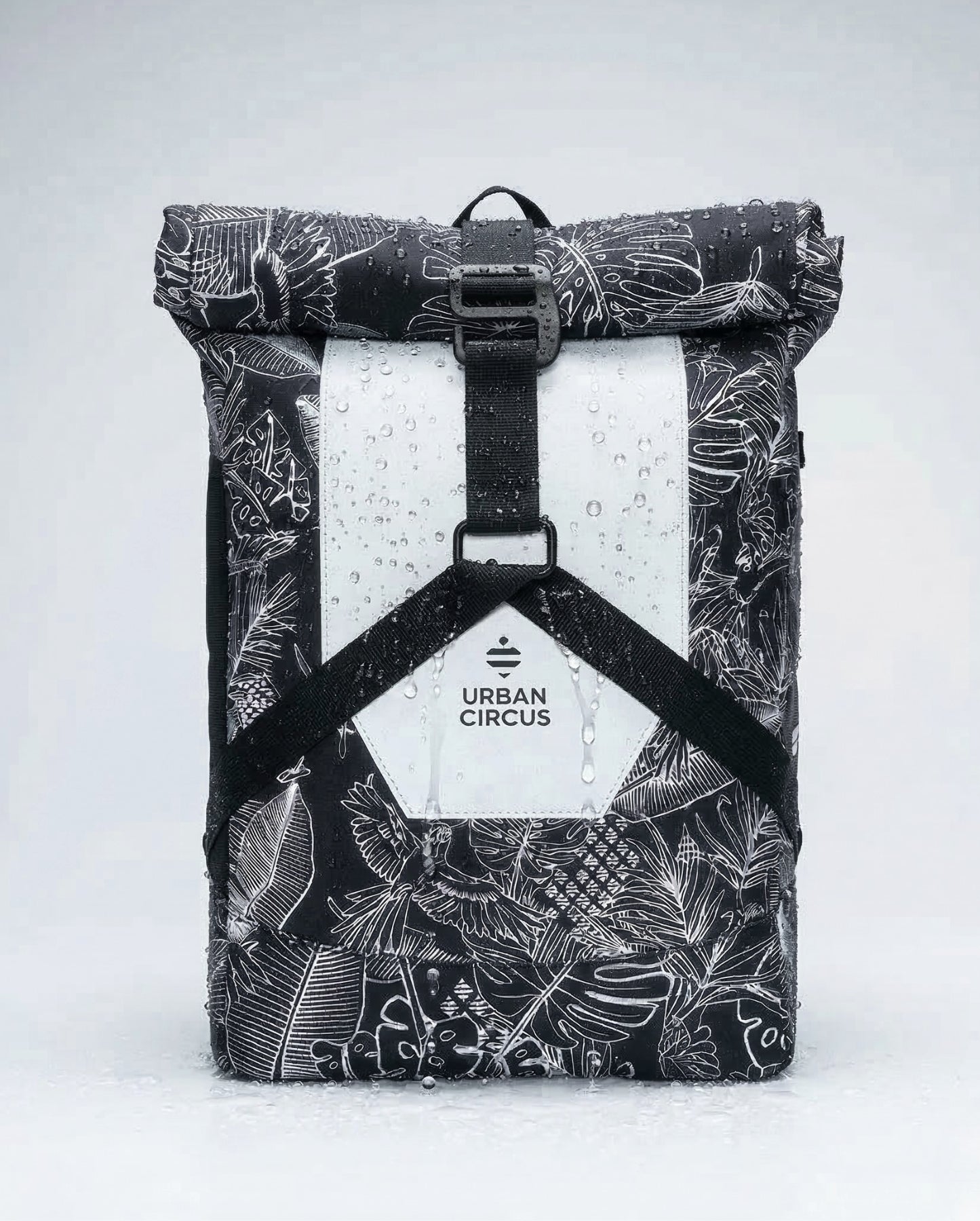 sac-a-dos-ucrr-motif-jungle-reflechissant-velo-small-impermeable