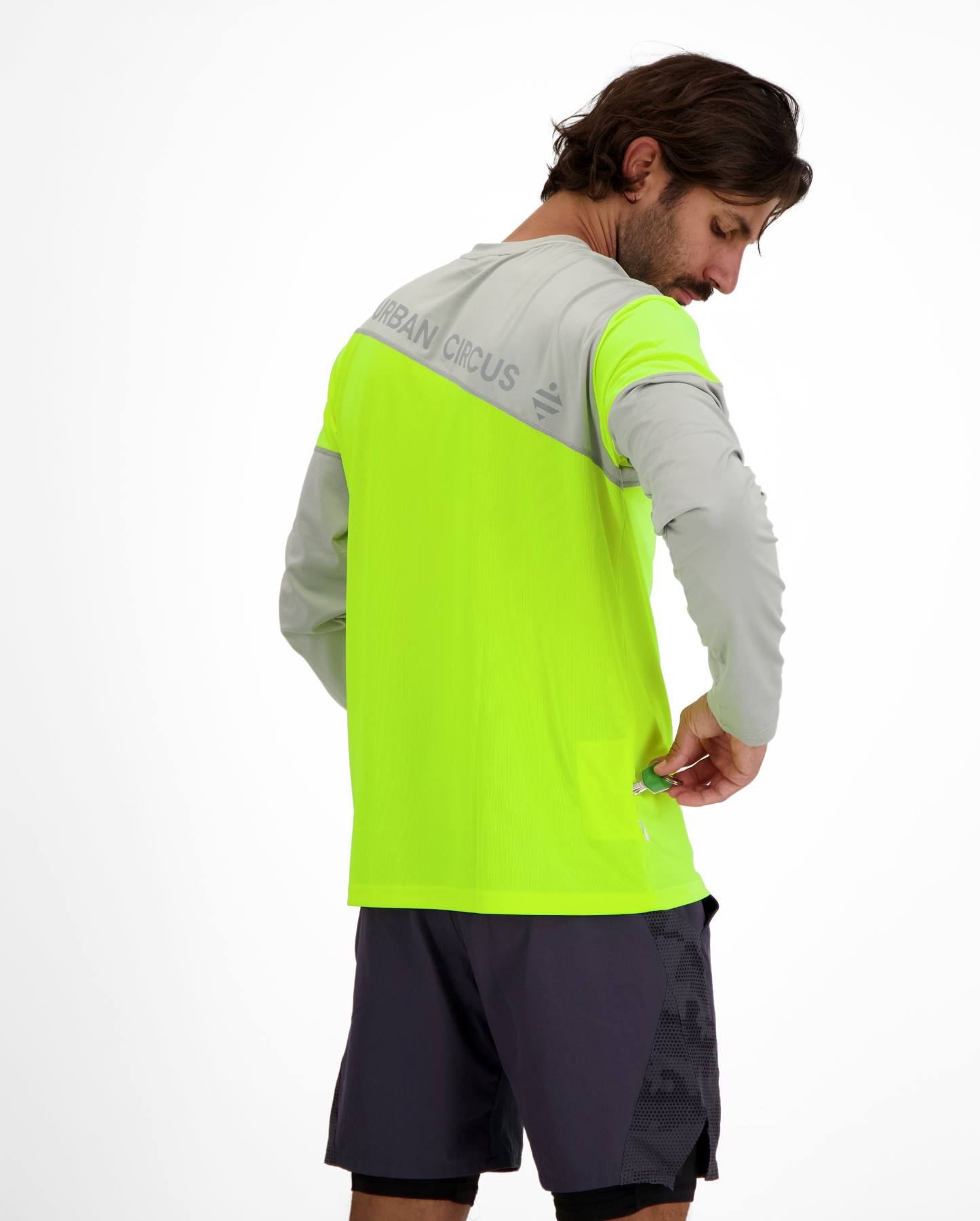 tshirt-respirant-sport-velo-manches-longues-poche-cle-jaune-gris-homme