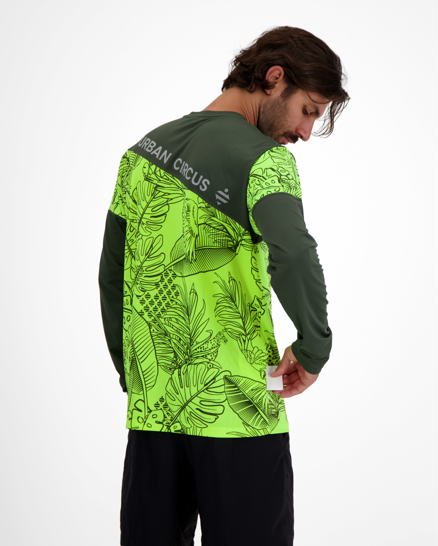 tshirt-respirant-sport-velo-vert-motif-jungle-manches-longues-poche-cle-homme