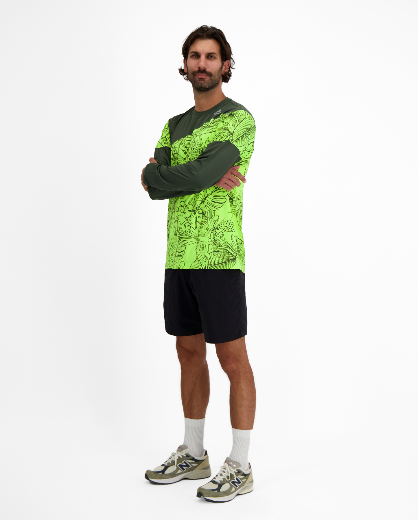 tshirt-respirant-running-velo-vert-motif-jungle-manches-longues-anti-uv-homme