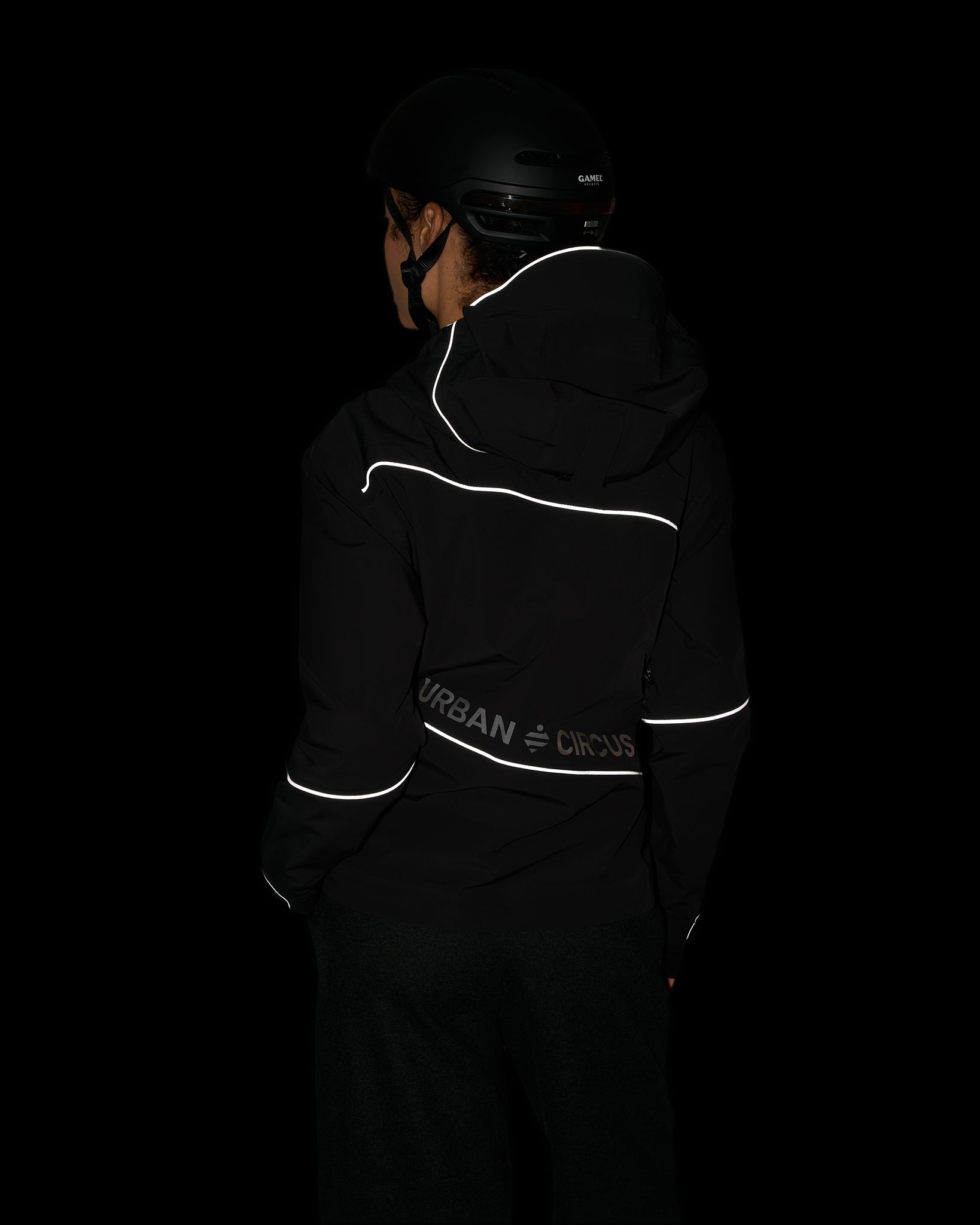 bouvac-veste-technique-velo-respirante-impermeable-reflechissante-noire-femme