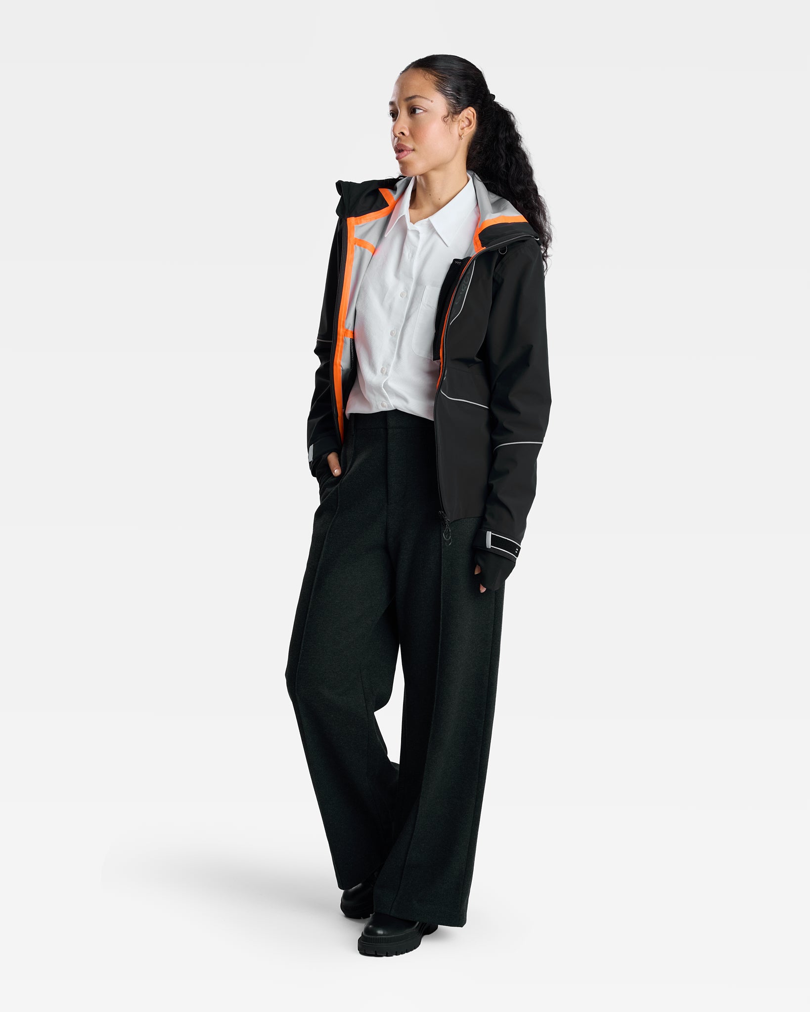 bouvac-veste-technique-respirante-impermeable-noire-femme