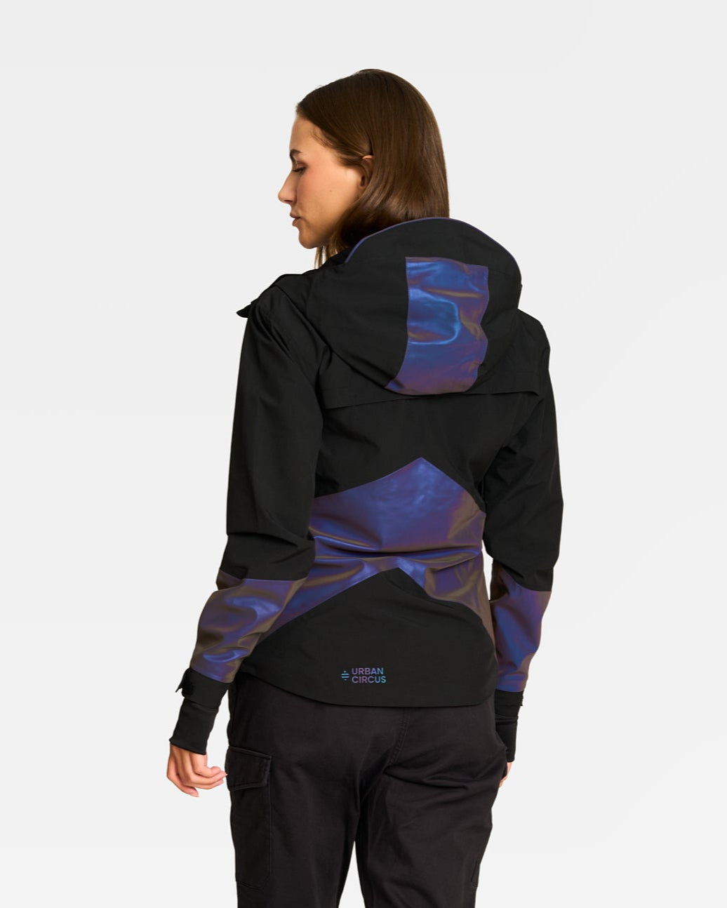 veste-reflechissante-rainbow-noire-iris-velo-femme-dos
