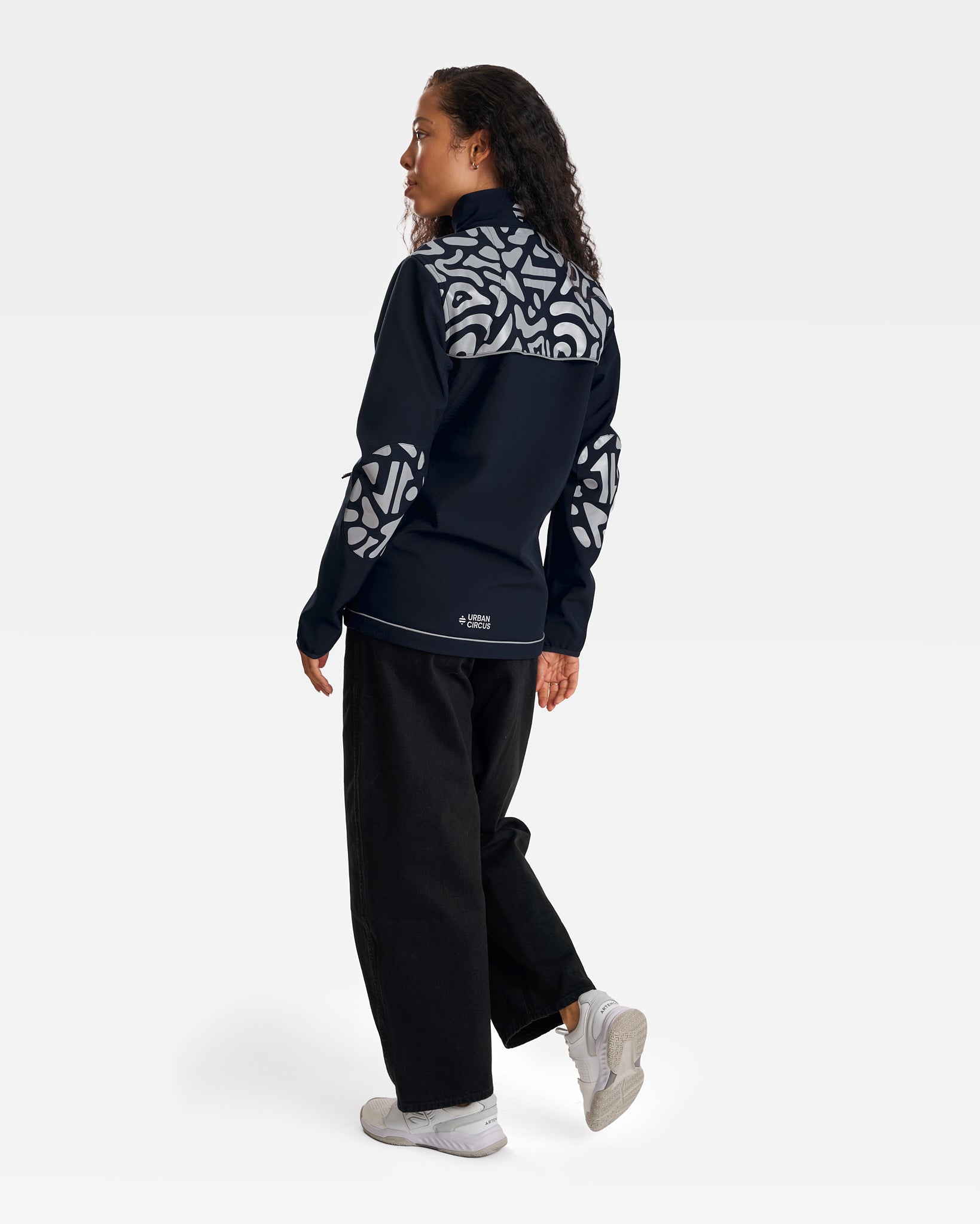 veste-deperlante-velo-chaude-polaire-bleue-marine-femme