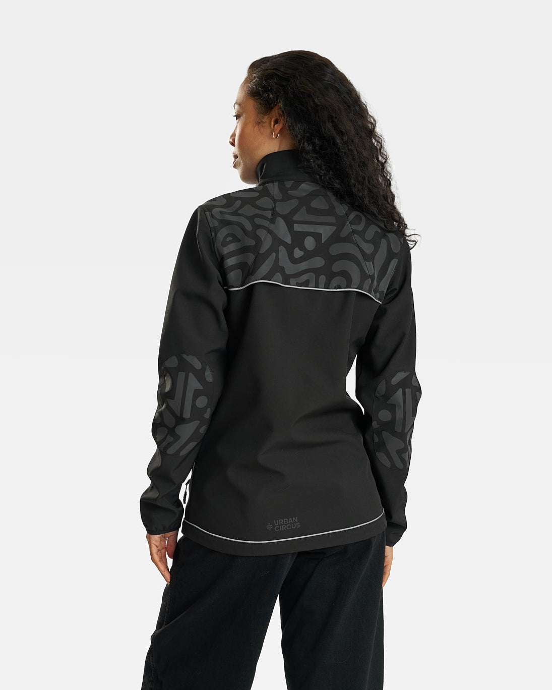 veste-orso-deperlante-noire-velo-ville-polaire-reflechissante-motifs-femme
